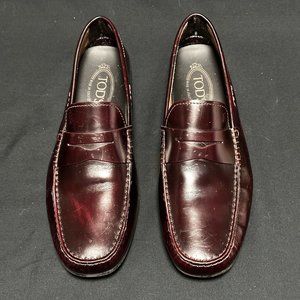 Tod's Burgundy Leather Penny Loafer - size 8
